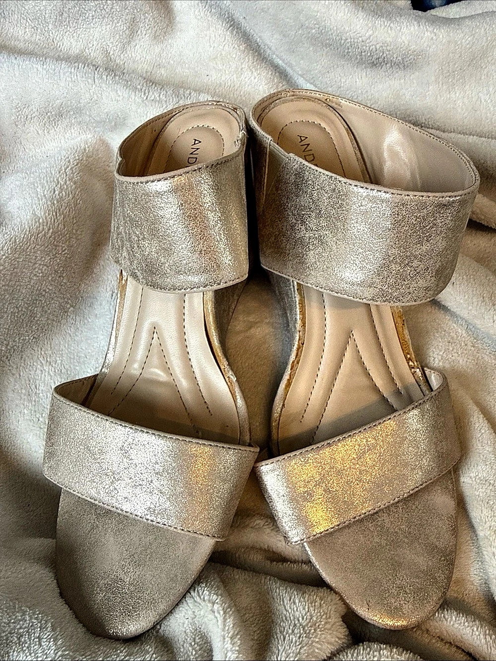 Andrew Geller Barbara Metallic Strappy Heels in Gold Size 9
